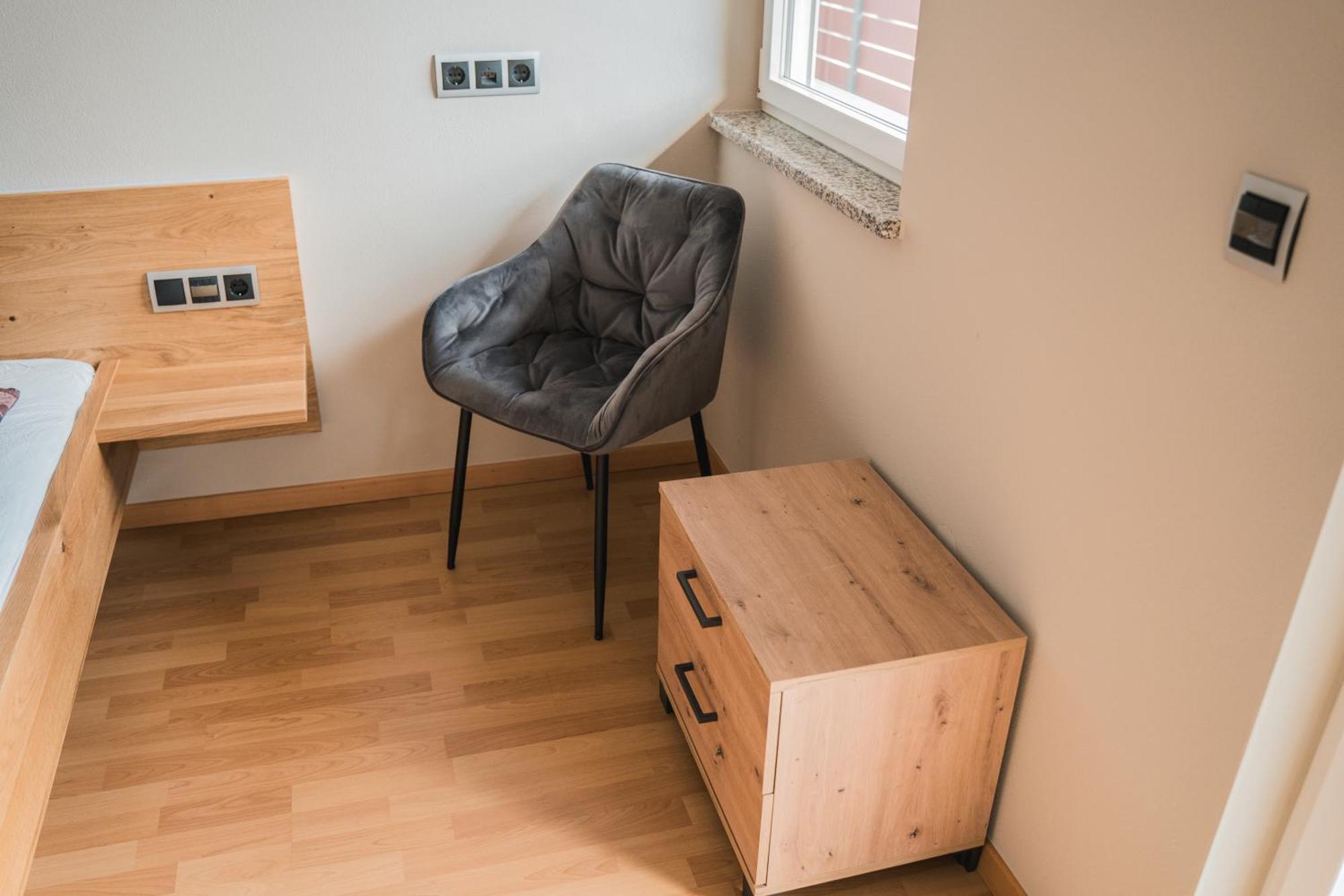 Ferienwohnung Claudia 3 Schlafzimmer Натурно Екстериор снимка
